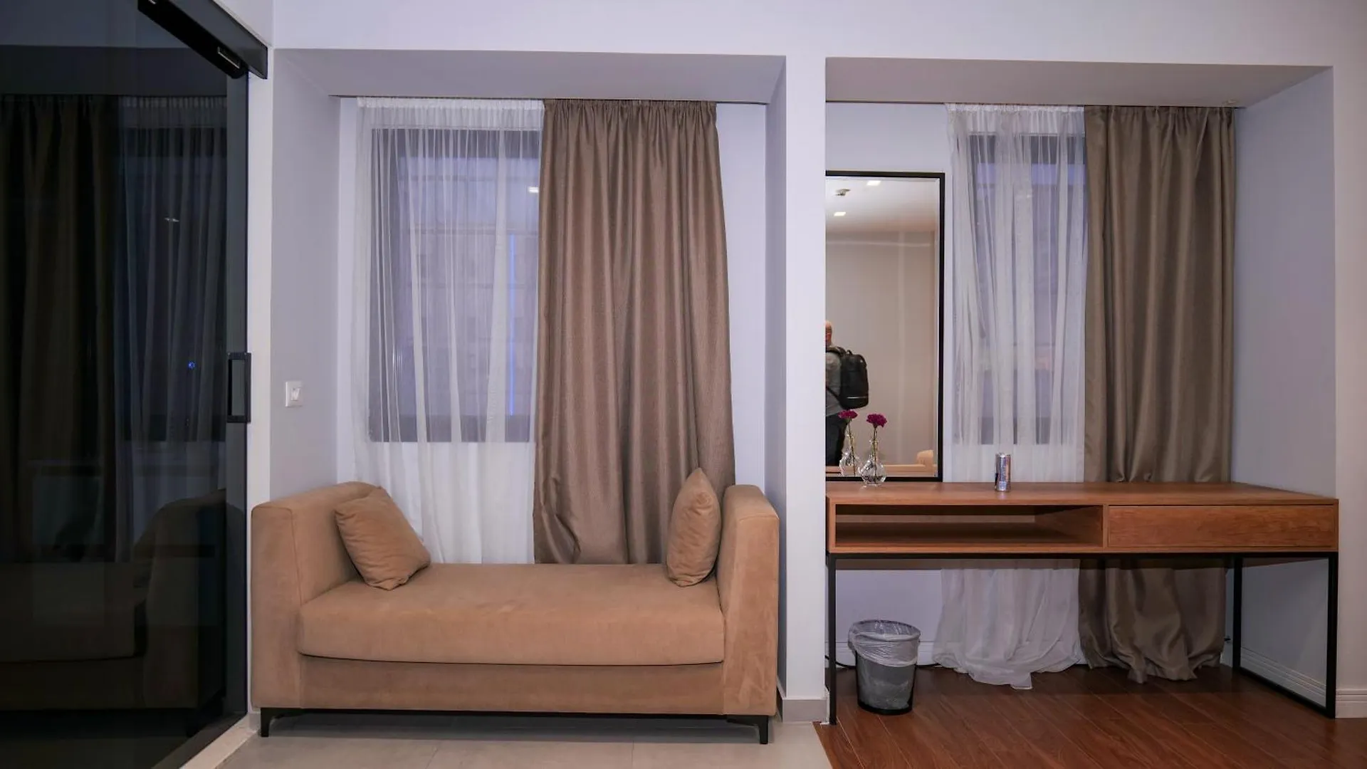 Отель 313 Villa Тирана